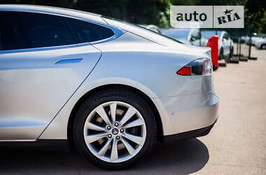 AUTO.RIA – Продам Тесла Модель С 2015 електро ліфтбек бу у Києві, ціна