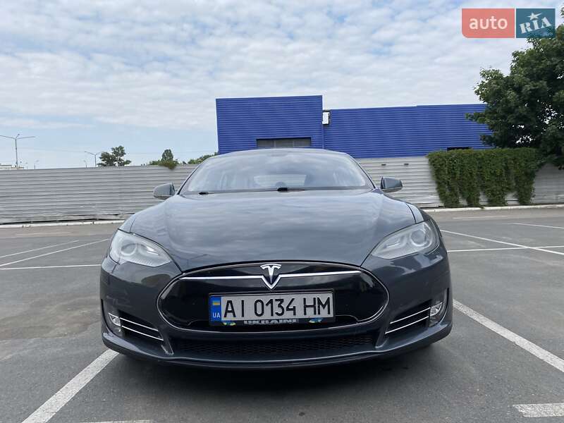 Ліфтбек Tesla Model S 2012 в Києві