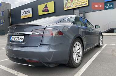 Ліфтбек Tesla Model S 2012 в Києві