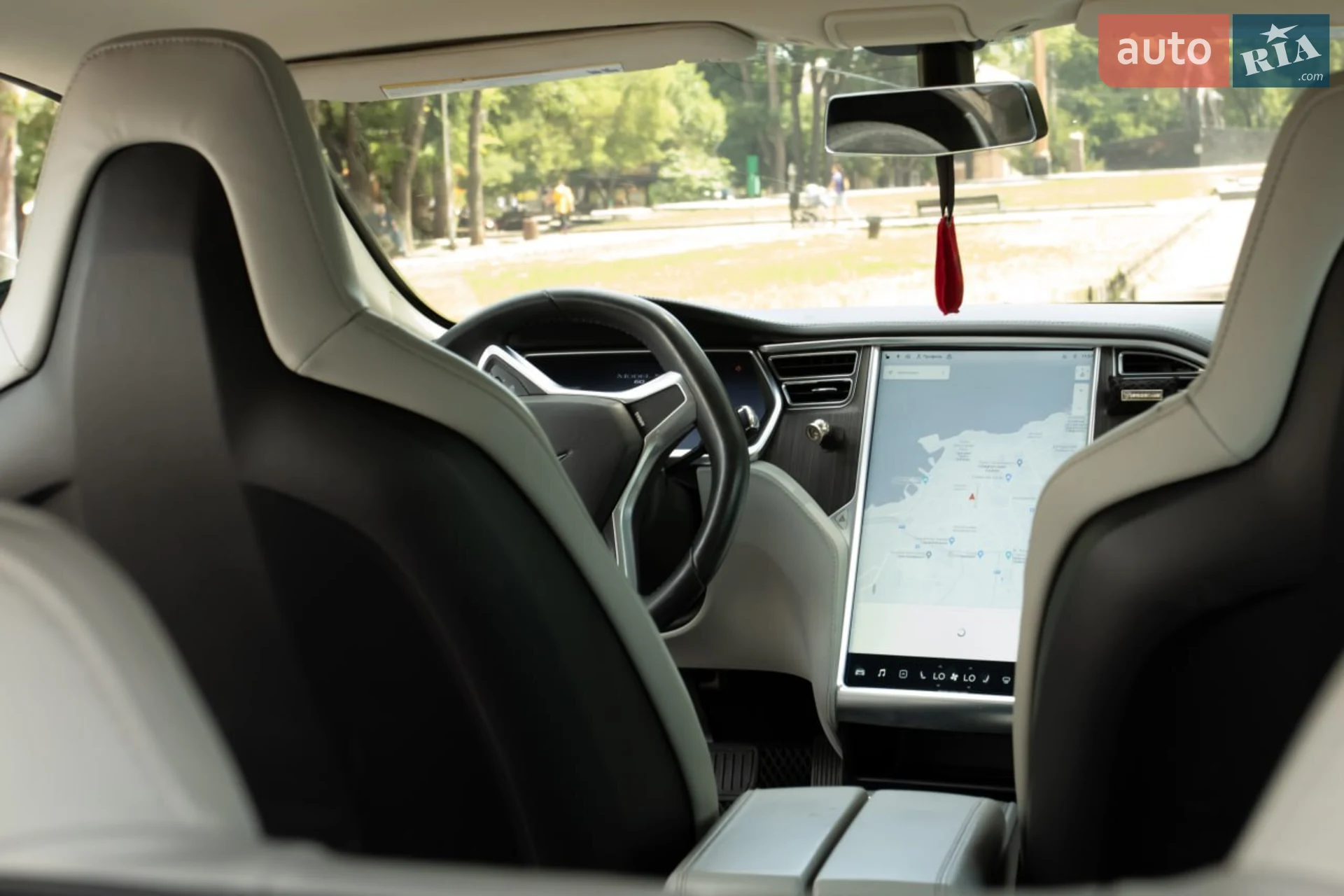 2013 Tesla Model S - мініатюра 3