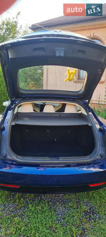 Ліфтбек Tesla Model S 2018 в Харкові фото 11 Ліфтбек Tesla Model S 2018 в Харкові