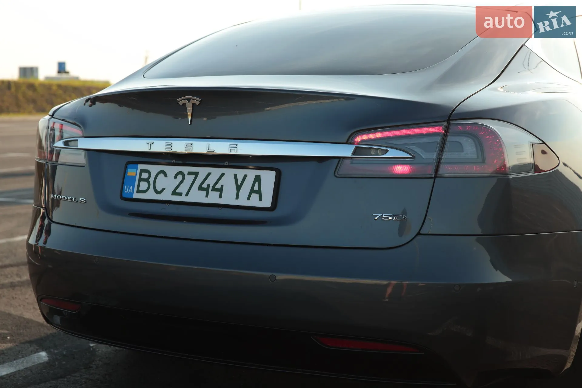 2017 Tesla Model S - мініатюра 19