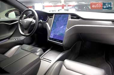 Лифтбек Tesla Model S 2019 в Одессе