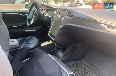 Лифтбек Tesla Model S 2013 в Киеве