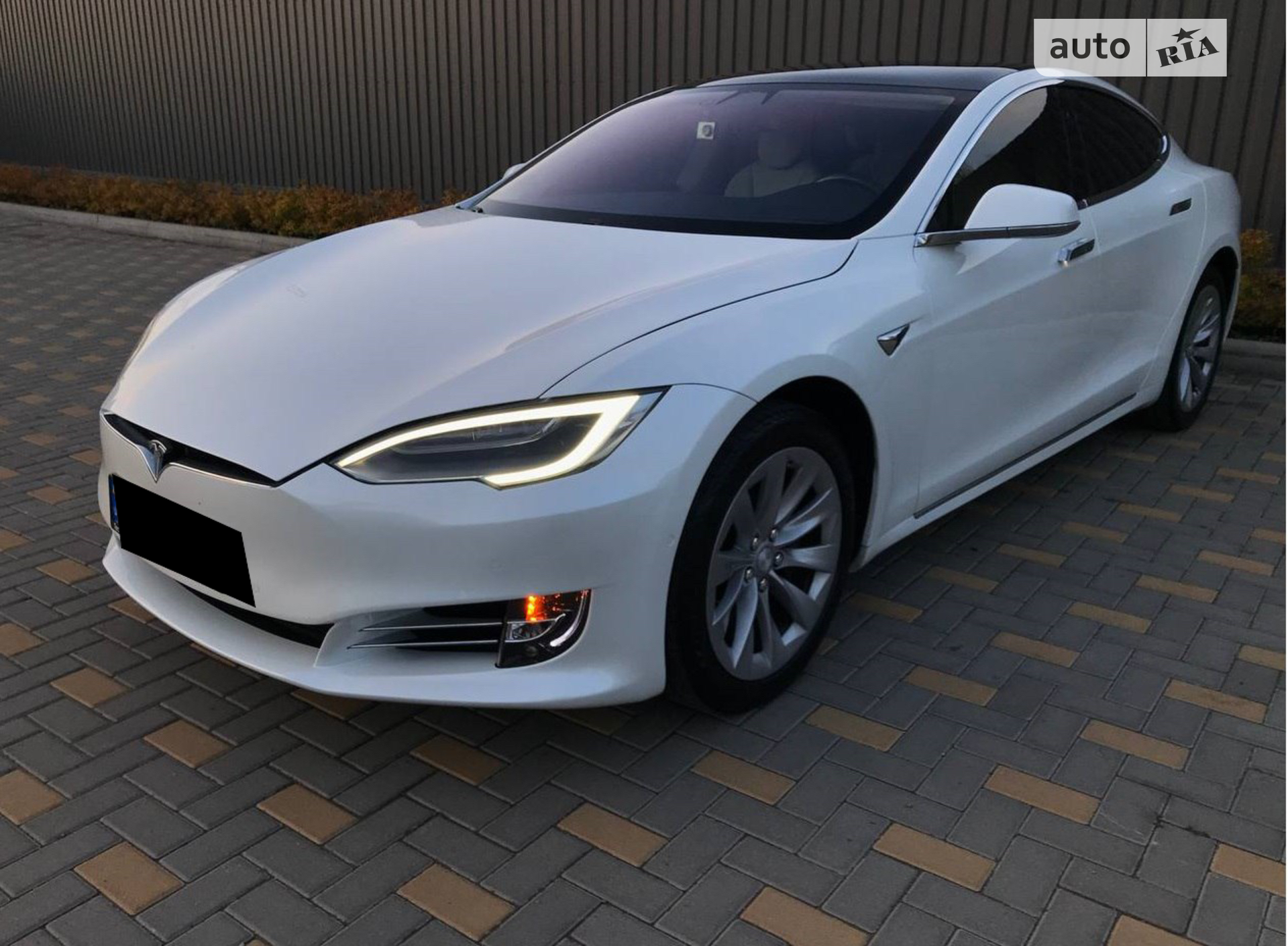 2017 Tesla Model S - мініатюра 6