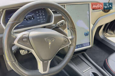 Лифтбек Tesla Model S 2013 в Киеве