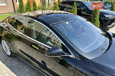 Лифтбек Tesla Model S 2013 в Киеве