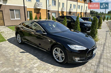 Лифтбек Tesla Model S 2013 в Киеве