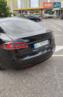 Лифтбек Tesla Model S 2017 в Киеве