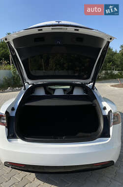 Лифтбек Tesla Model S 2018 в Полтаве