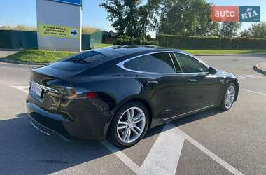 Ліфтбек Tesla Model S 2015 в Києві
