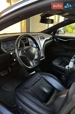 Ліфтбек Tesla Model S 2015 в Києві