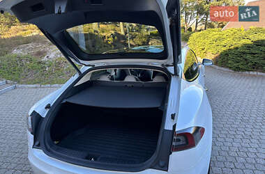Лифтбек Tesla Model S 2014 в 
