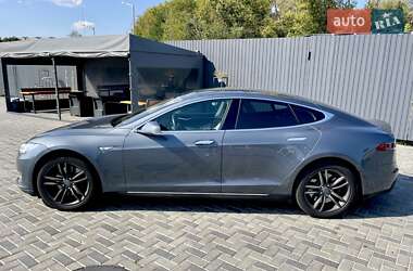 Лифтбек Tesla Model S 2013 в Полтаве