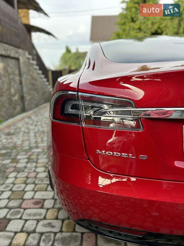 Лифтбек Tesla Model S 2019 в Ужгороде фото 24 Лифтбек Tesla Model S 2019 в Ужгороде