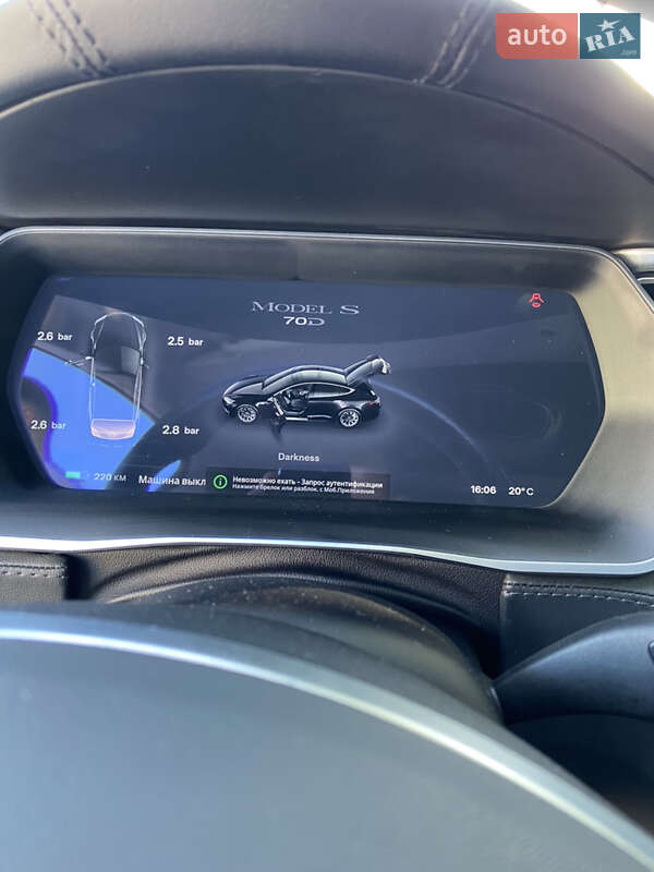 Ліфтбек Tesla Model S 2015 в Чернівцях