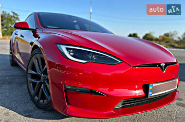 Лифтбек Tesla Model S 2021 в Днепре