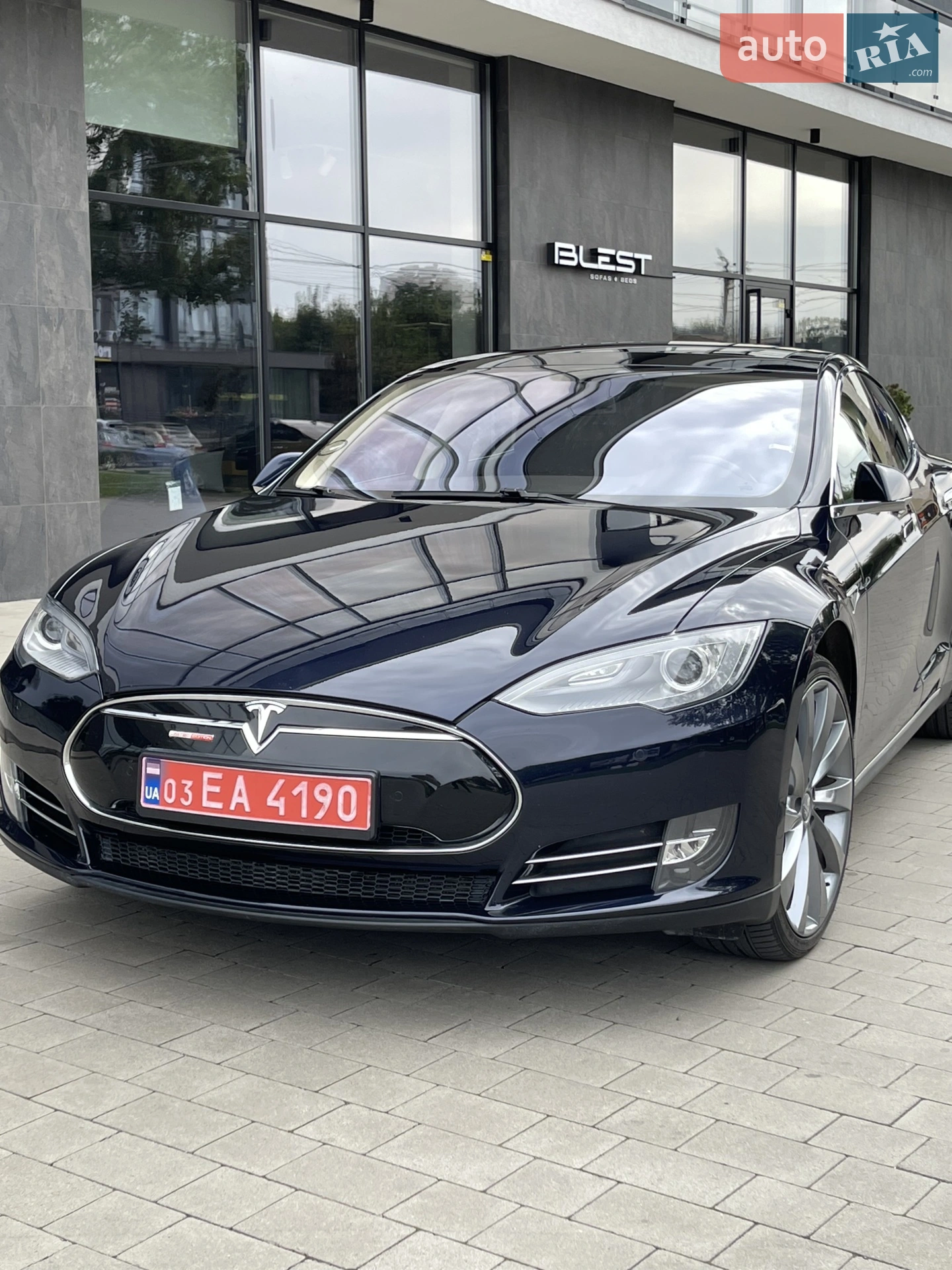 2014 Tesla Model S - мініатюра 5