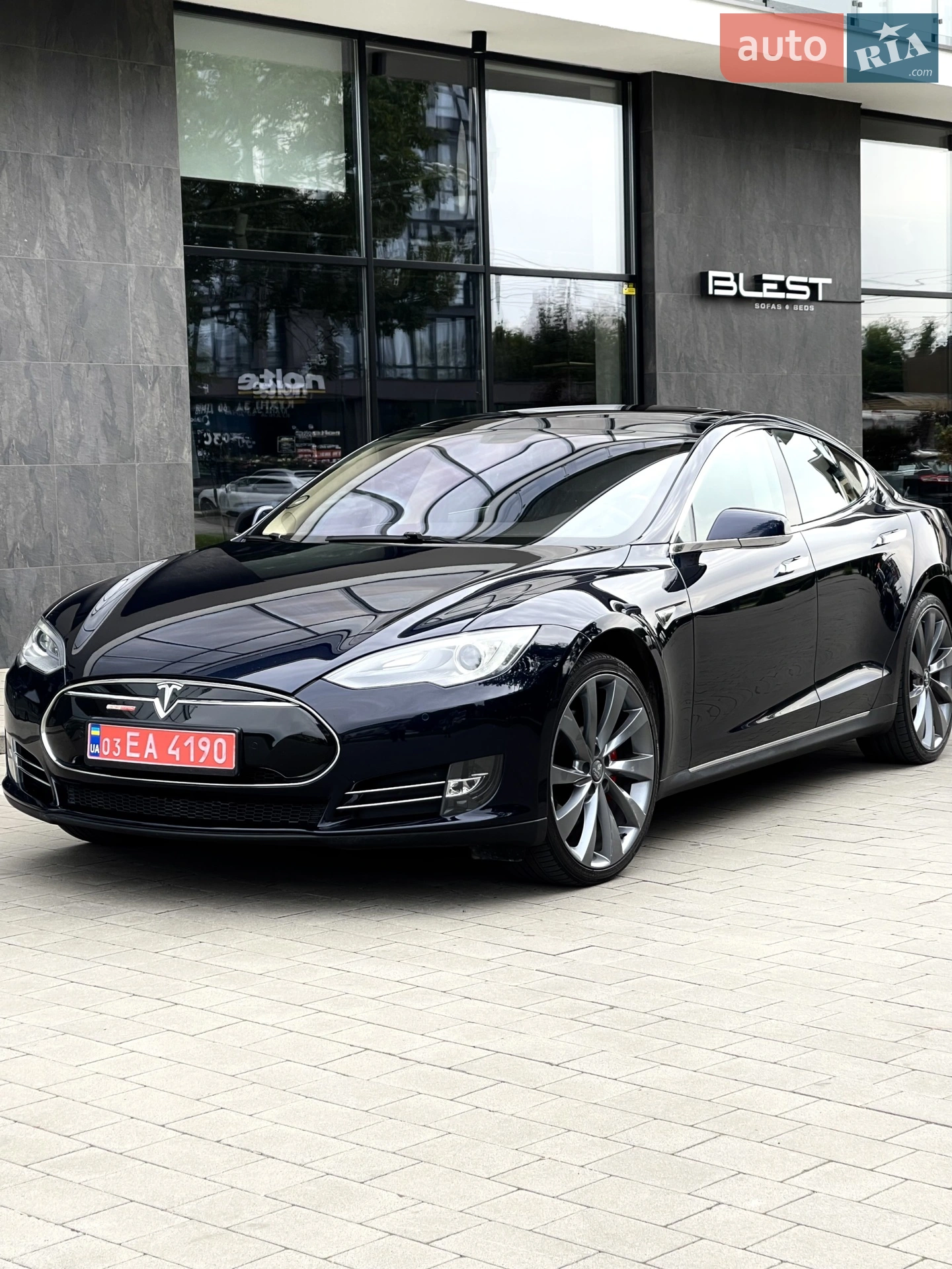 2014 Tesla Model S - мініатюра 6