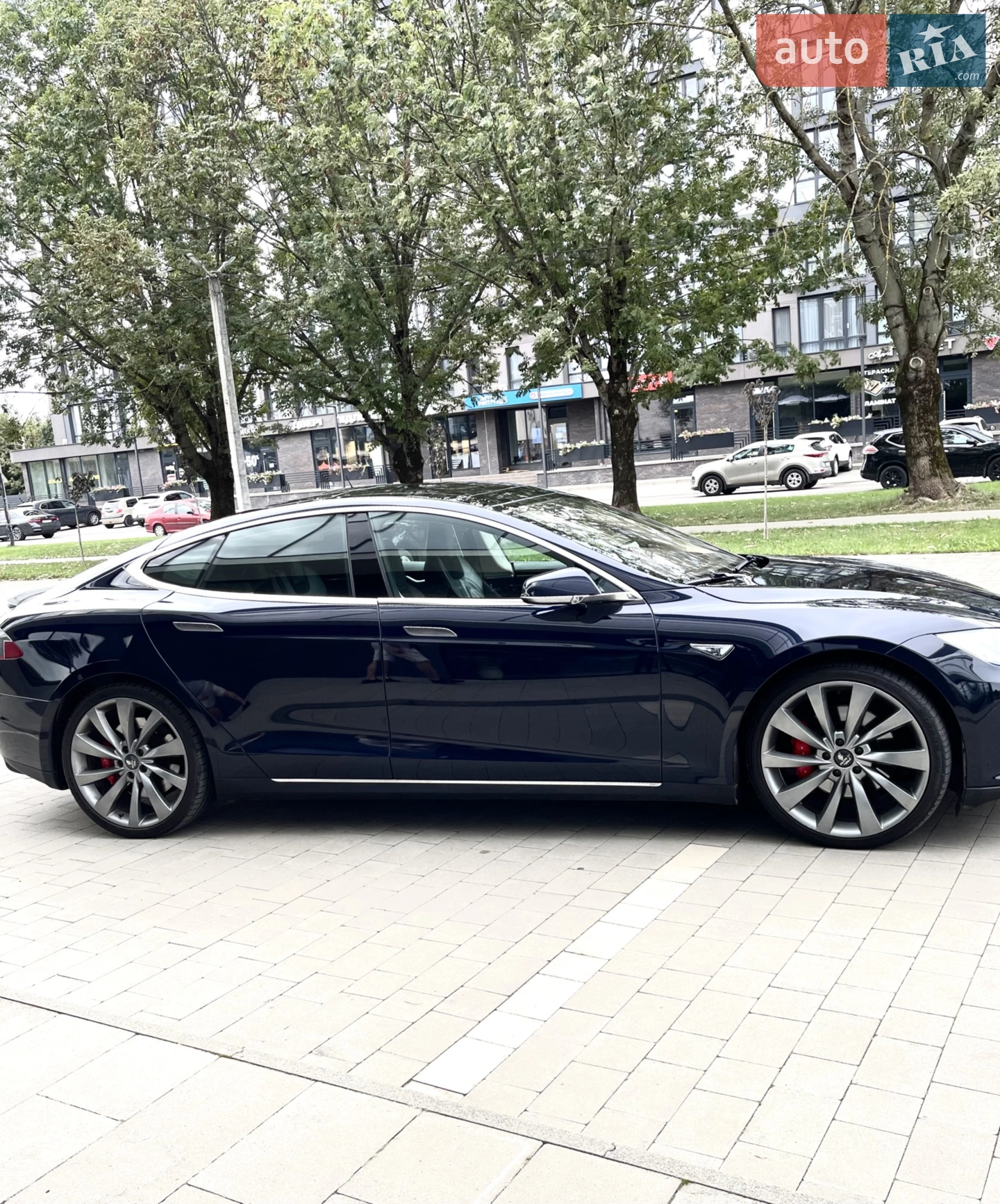 2014 Tesla Model S - мініатюра 13