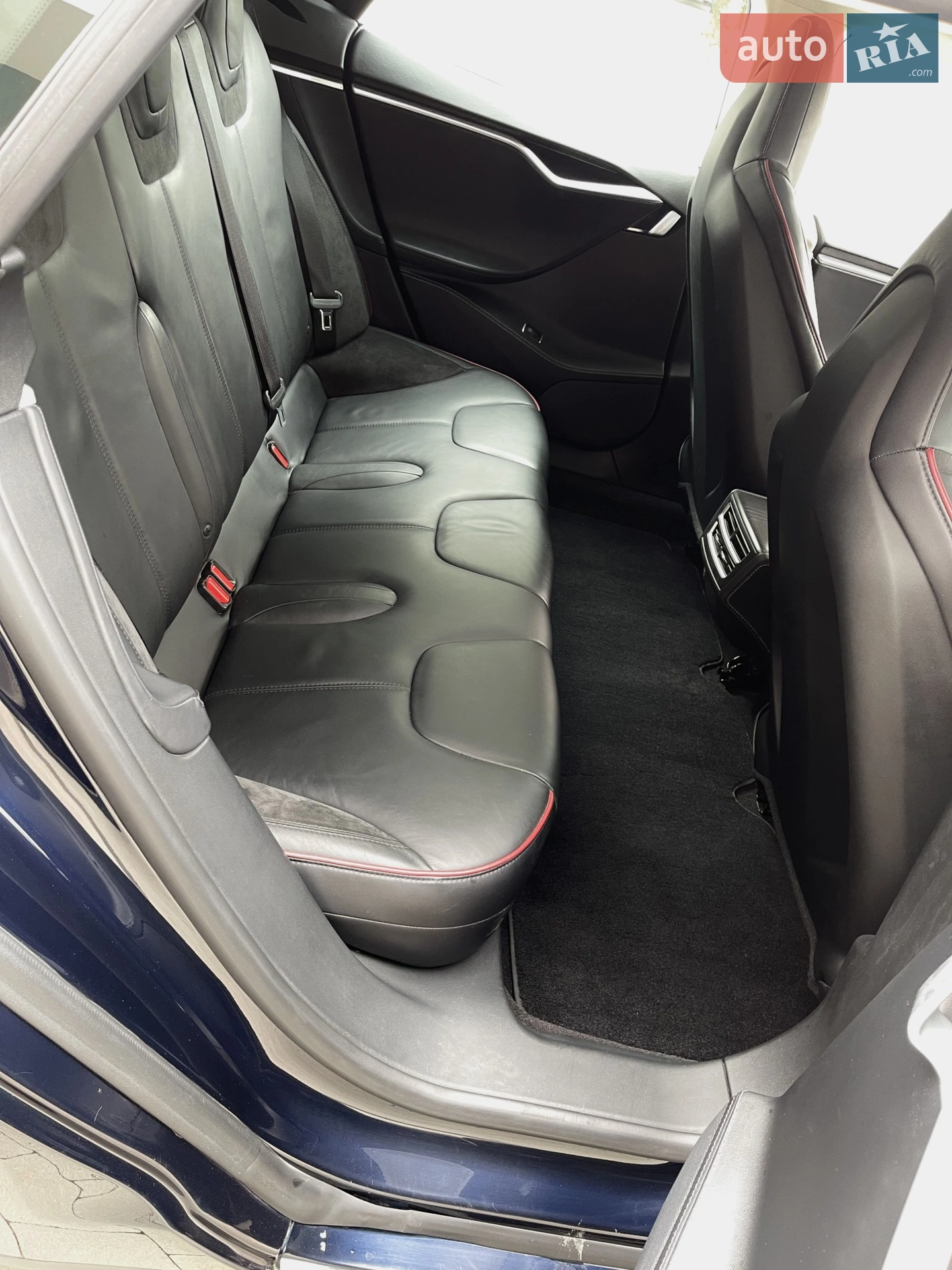 2014 Tesla Model S - мініатюра 16