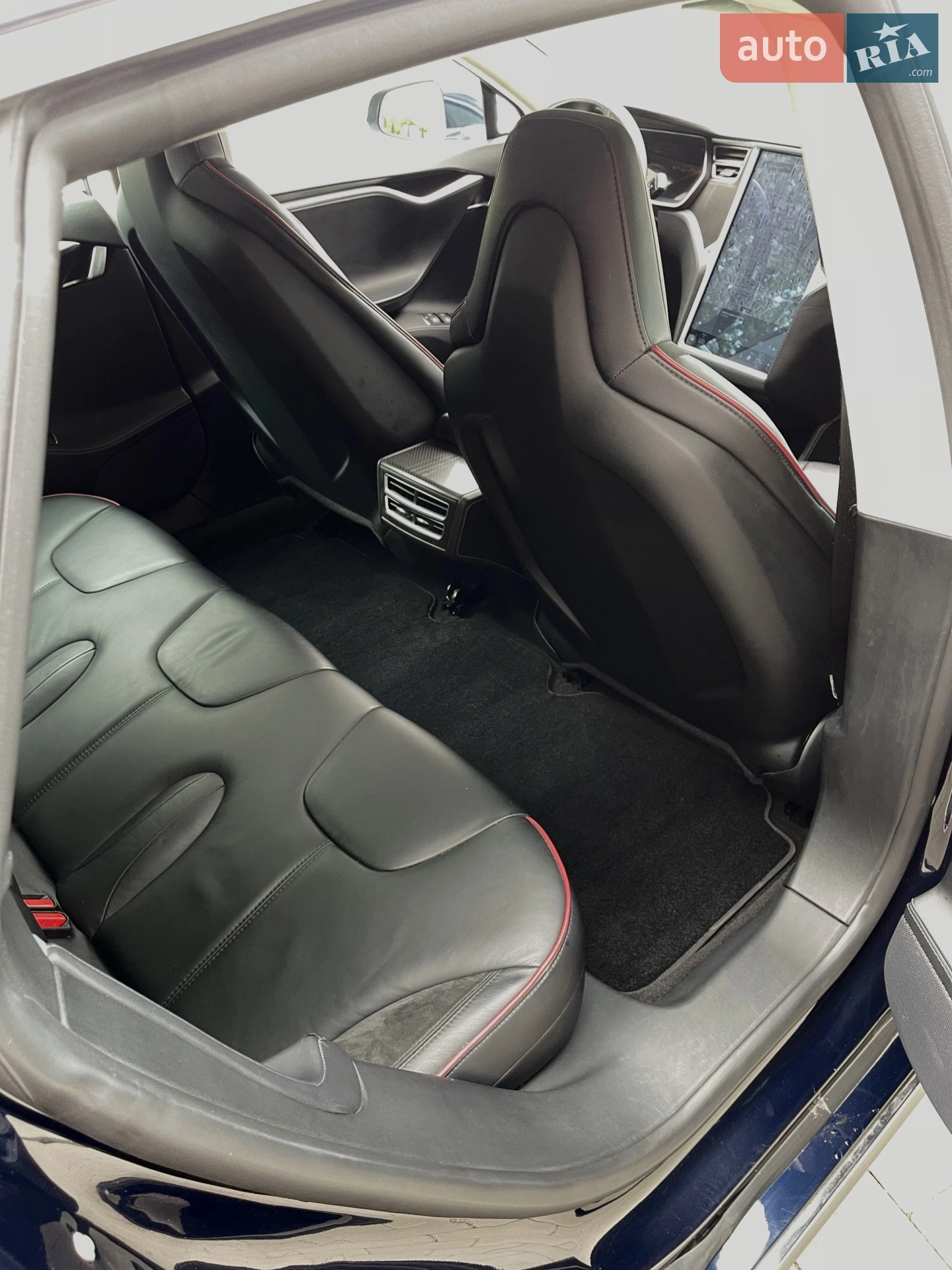 2014 Tesla Model S - мініатюра 15