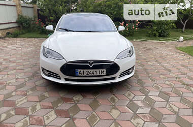 Ліфтбек Tesla Model S 2013 в Борисполі