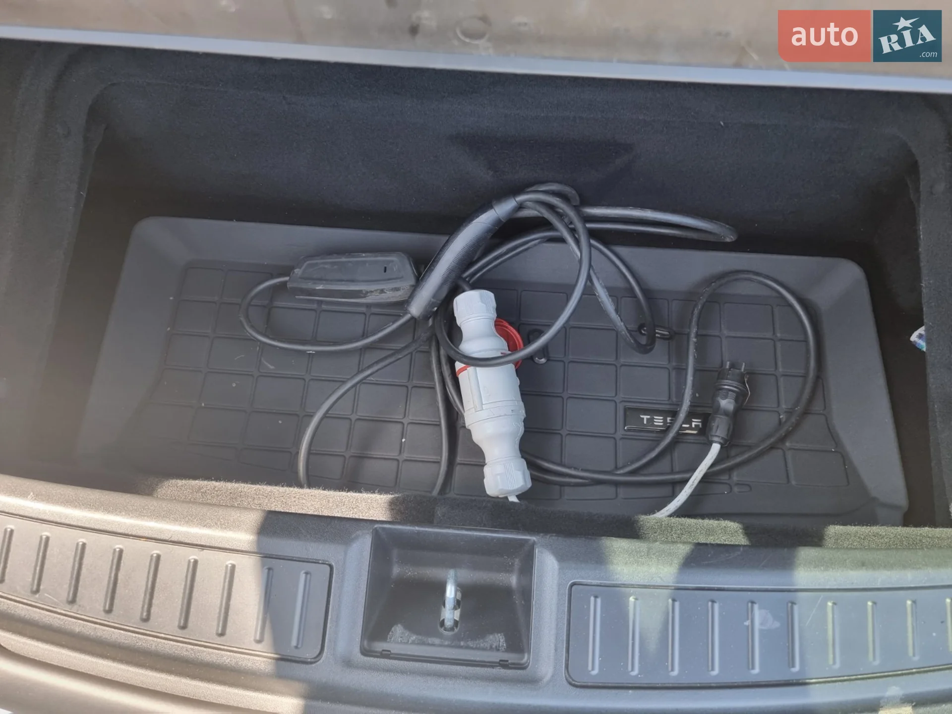 2013 Tesla Model S - мініатюра 16