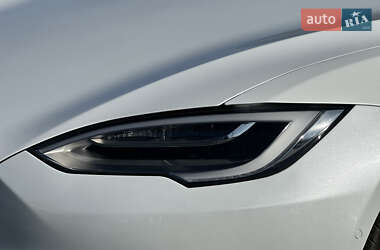 Лифтбек Tesla Model S 2022 в Одессе