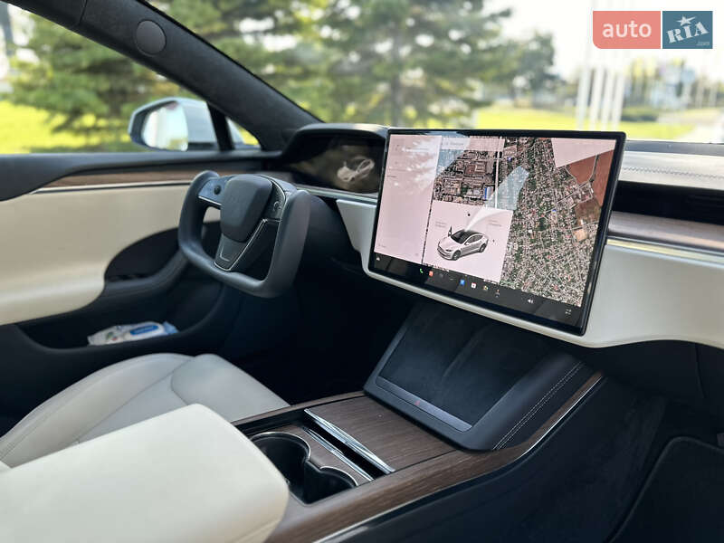Лифтбек Tesla Model S 2022 в Одессе