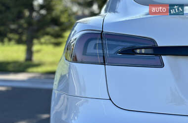 Лифтбек Tesla Model S 2022 в Одессе