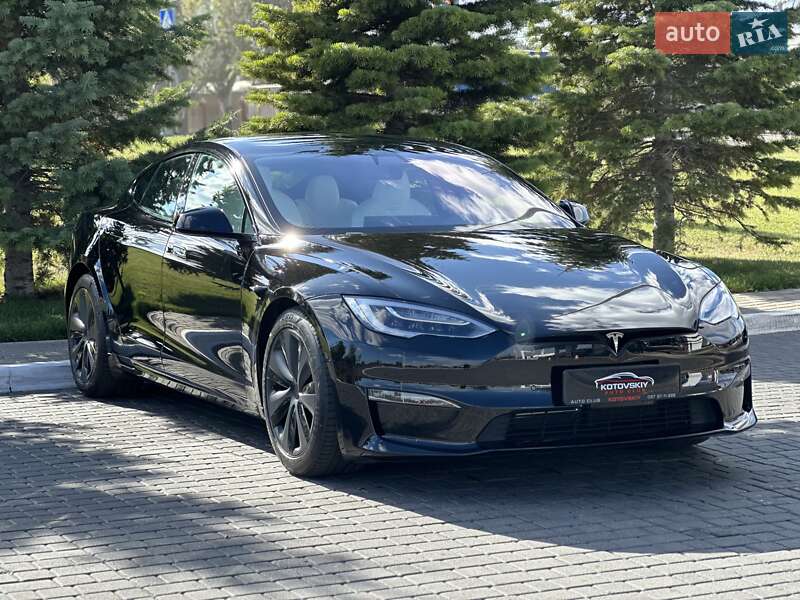 Лифтбек Tesla Model S 2021 в Одессе