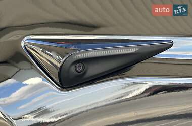 Лифтбек Tesla Model S 2021 в Одессе
