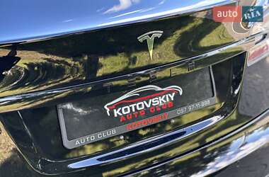 Лифтбек Tesla Model S 2021 в Одессе