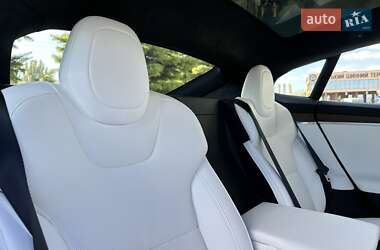 Ліфтбек Tesla Model S 2021 в Одесі