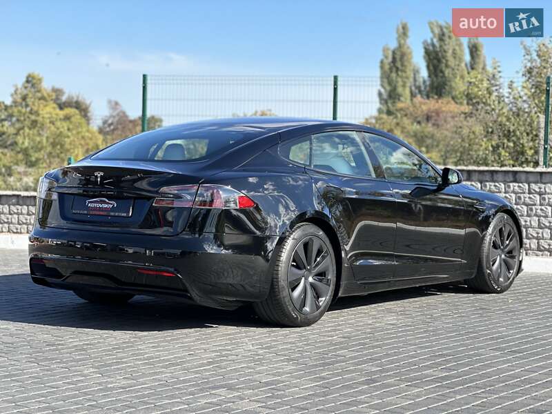 Ліфтбек Tesla Model S 2021 в Одесі