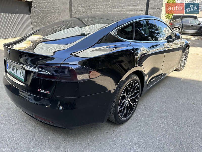 Лифтбек Tesla Model S 2019 в Харькове фото 6 Лифтбек Tesla Model S 2019 в Харькове