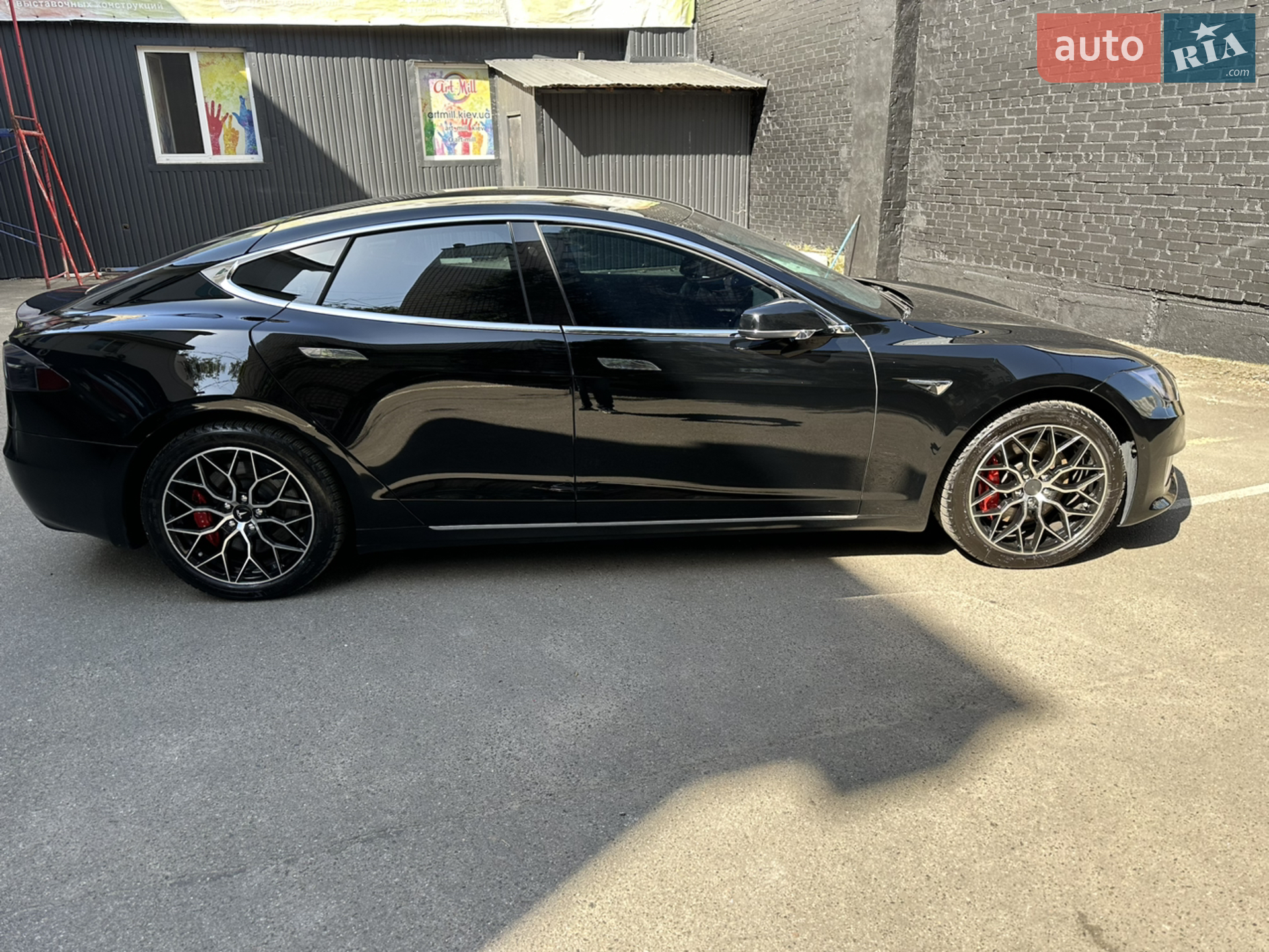 2019 Tesla Model S - мініатюра 9