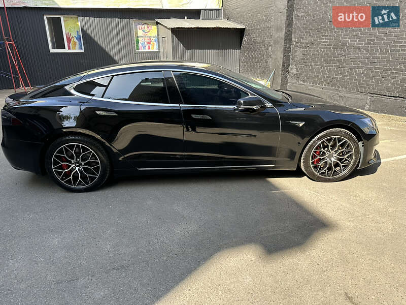 Лифтбек Tesla Model S 2019 в Харькове фото 9 Лифтбек Tesla Model S 2019 в Харькове