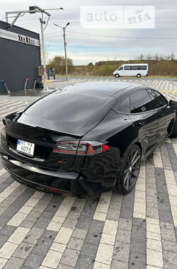 Лифтбек Tesla Model S 2013 в Городке