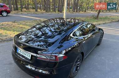 Лифтбек Tesla Model S 2018 в Черкассах