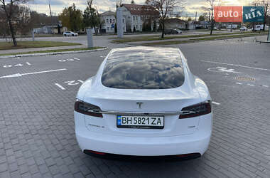 Ліфтбек Tesla Model S 2018 в Харкові