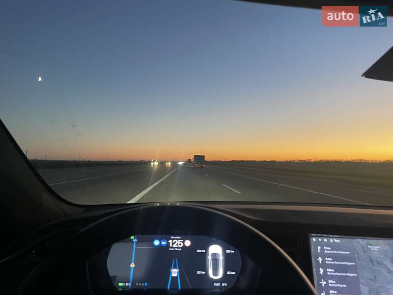 Ліфтбек Tesla Model S 2016 в Білій Церкві