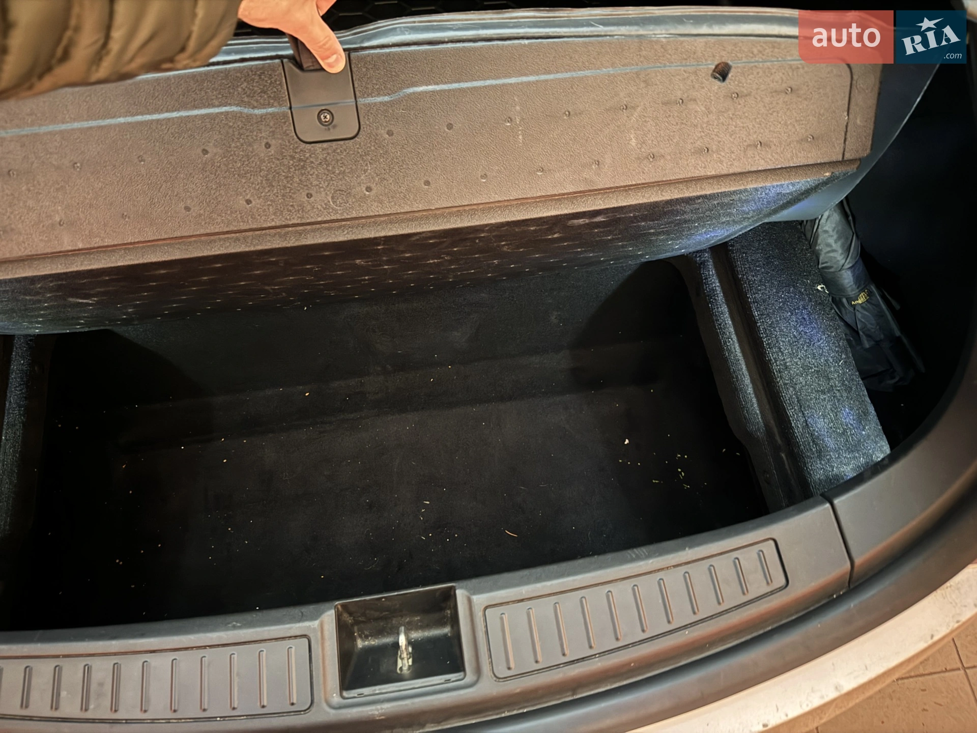 2016 Tesla Model S - мініатюра 40