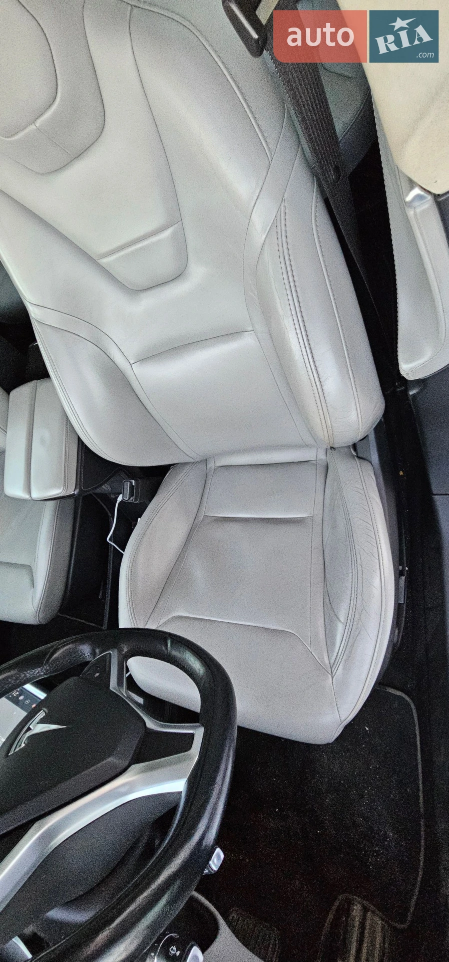 2015 Tesla Model S - мініатюра 13