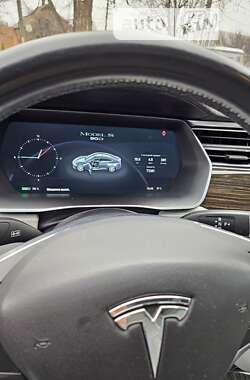 Ліфтбек Tesla Model S 2016 в Кривому Розі
