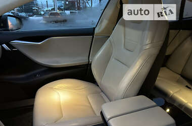 AUTO.RIA – Продам Тесла Модель С 2015 (AB2389YA) електро ліфтбек бу у