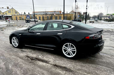 Ліфтбек Tesla Model S 2012 в Дубні