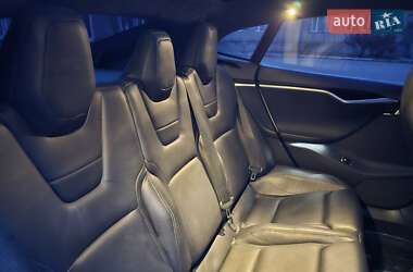 Ліфтбек Tesla Model S 2014 в Львові