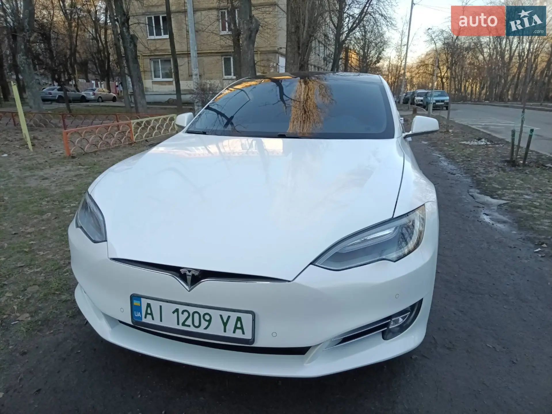 2018 Tesla Model S - мініатюра 4